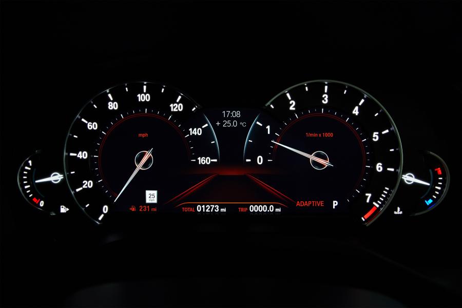 Панель приборов BMW X4 xDrive30i (G02) 2018 года  (NA) (фото 101 из 106)